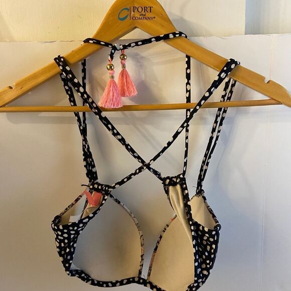 Vs the gorgeous black 32C bra dots pink tassel padded - Picture 2 of 5